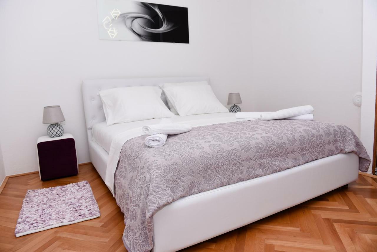 Lux Apartman Casablanca Plužine Exteriör bild